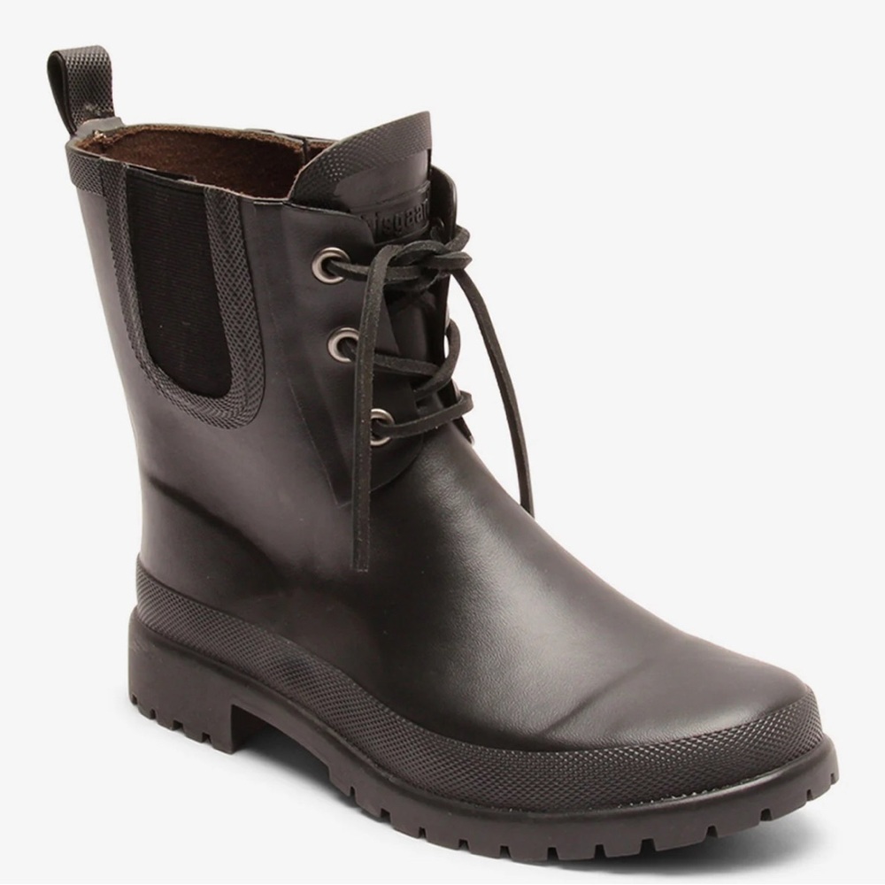 🎭 Bisgaard 🎭 Rain Boots Women. Size 7 color black